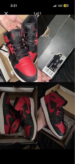 Air Jordan 1 Mid Bred Sneakers Size 7Y