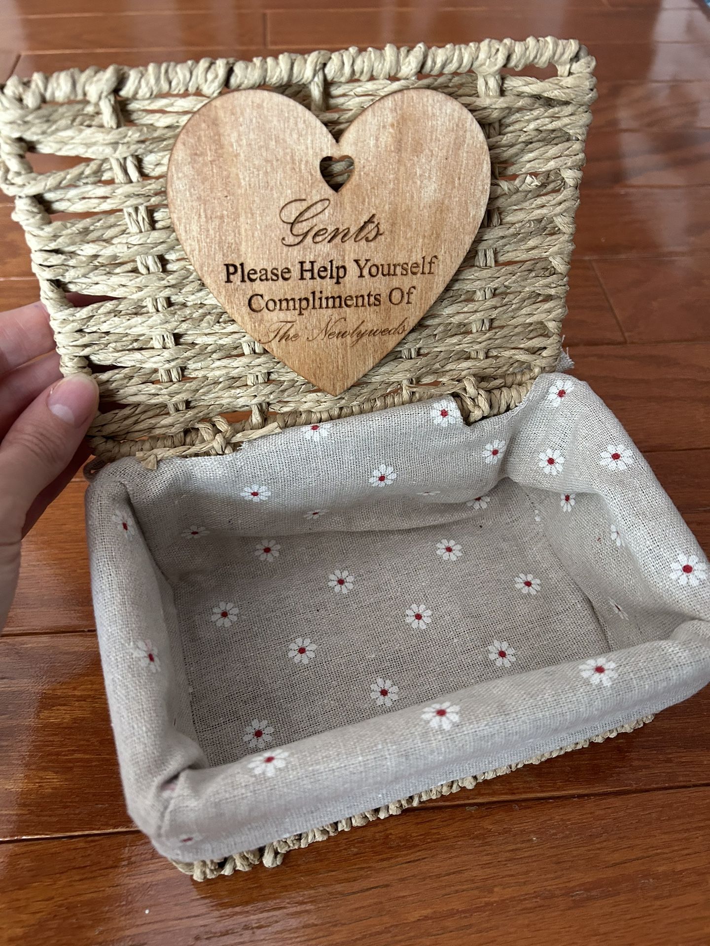 Handmade Rustic Bathroom Amenity Baskets 