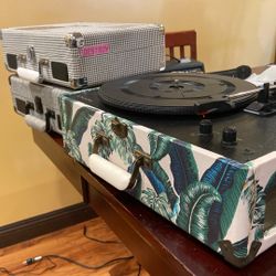 3 Crosley Record Players 