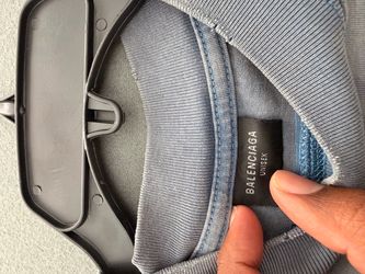 Balenciaga T-Shirt size XL