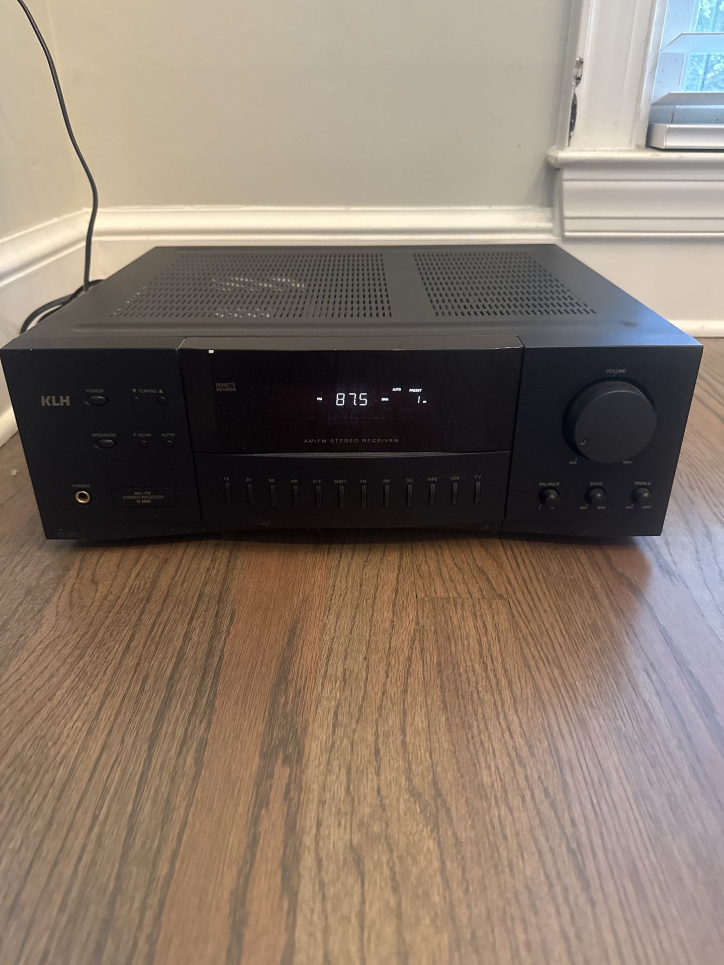 KLH Stereo Receiver Model R3000