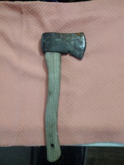 Vintage Plumb USA hatchet