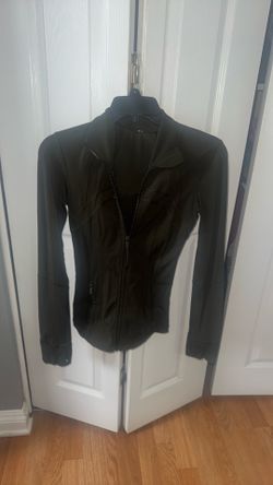 Lululemon jacket