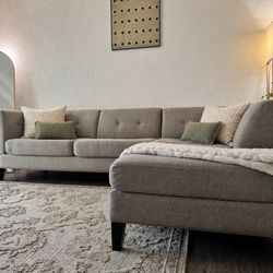 Living Spaces Gray Sectional w/ Chaise | Clean & Modern