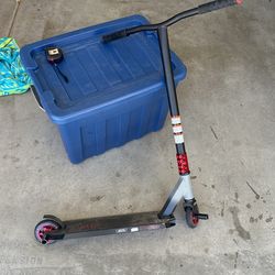 Mongoose Rise Pro 100 Scooter - Kids