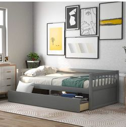 Kid size bed with mattress 