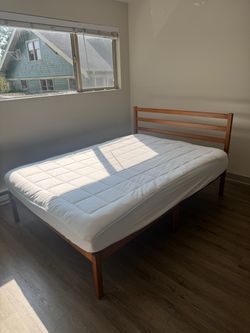 Queen Mattress & Topper