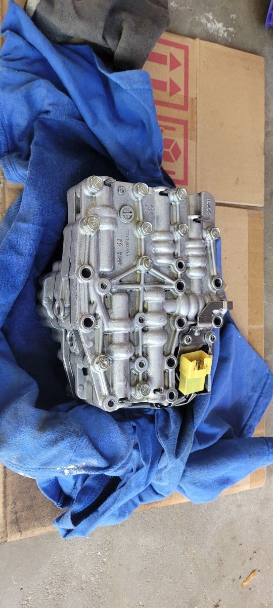 Subaru Outback 2013 Transmission Valve Body 