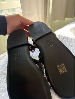 Chanel size 39