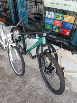 Schwinn Axum Sport 29 Bike