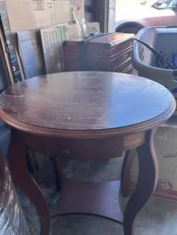 Small Nite Stands X2