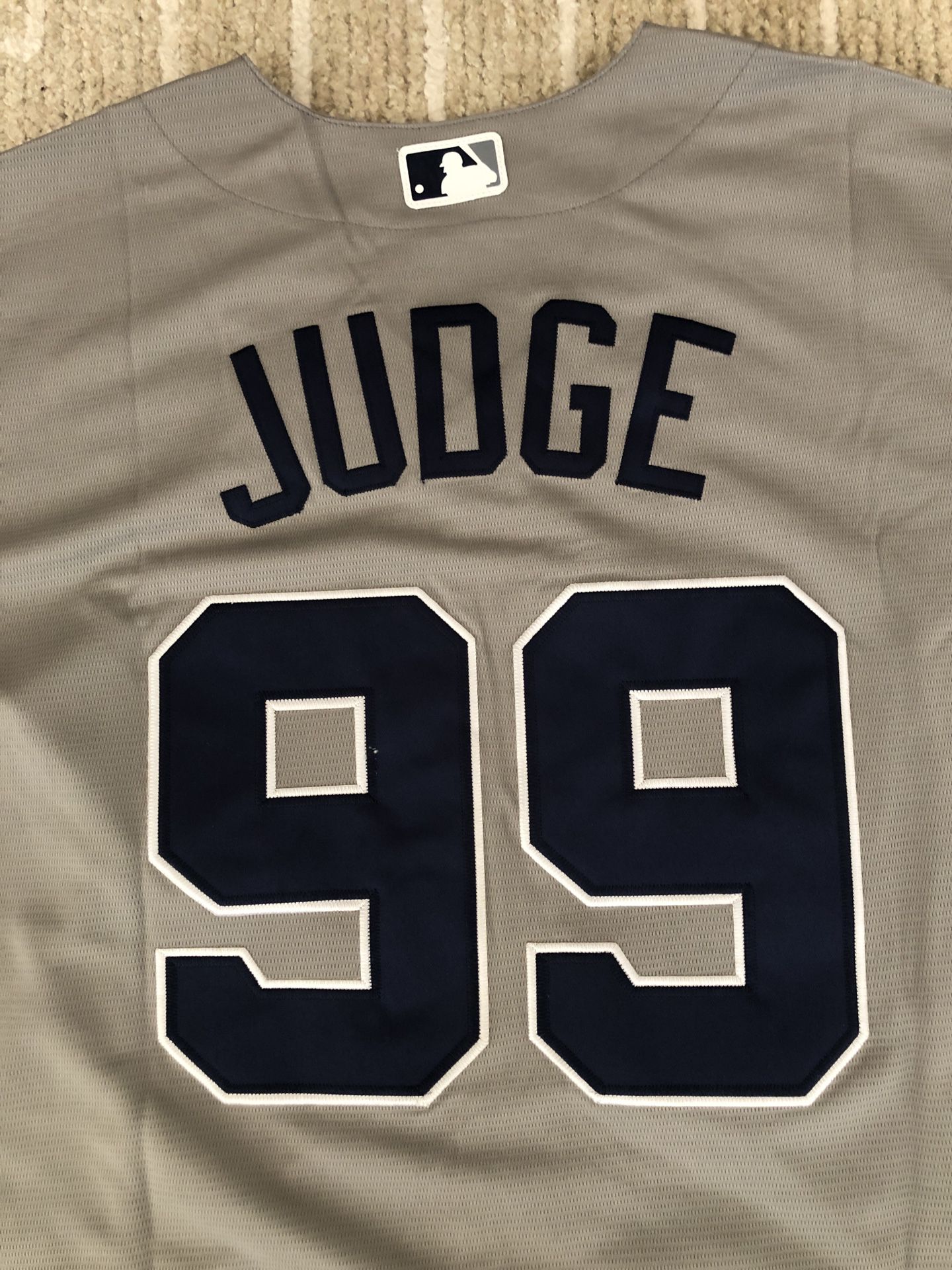 New York Yankees Aaron Judge Jersey Grey White M L for Sale in