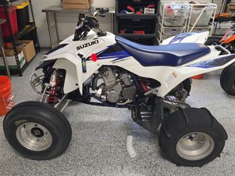 2012 tlz400