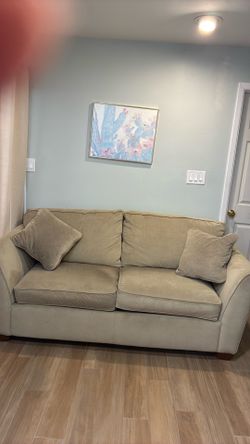 Love seat