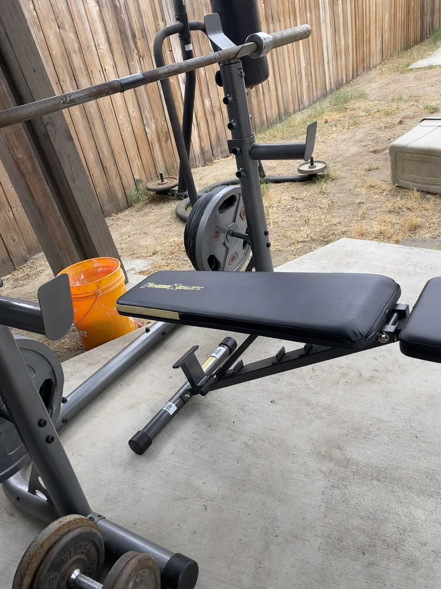 Olympic Weight Set for Sale in Mentone, CA OfferUp