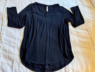 Athleta Threadlight Asymmetrical Relaxed Tee XL Black Long Sleeve T Shirt