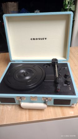 Crosley portable record player
