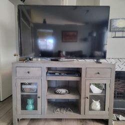 TV Console 