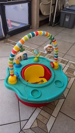 Baby play chair