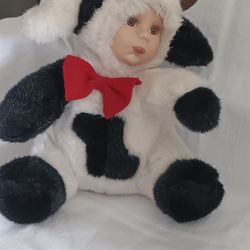 Geppeddo Cuddle Kids Clarice Cow Baby Doll Porcelain Face Plush 
