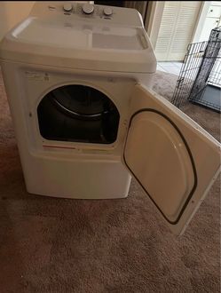Midea White Front-Load Dryer