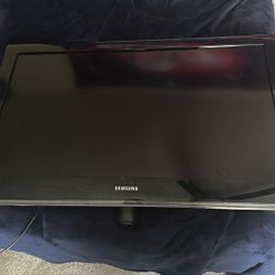 34in Tv Screen Only 