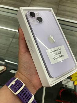 Like new iPhone 14, unlocked cash or $50 down