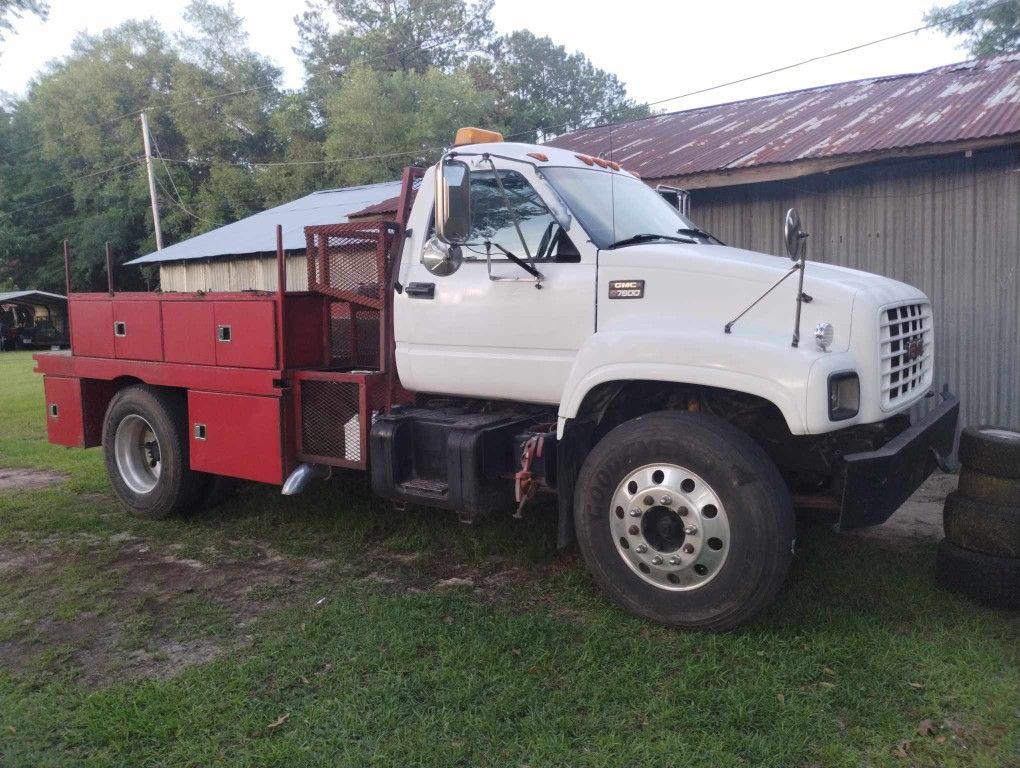 1999 GMC C7500