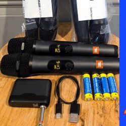 🔥Par de Micrófonos inalámbricos Original JBL PRO SOUND
🔥$75 PRECIO FIRME (NO BOX)