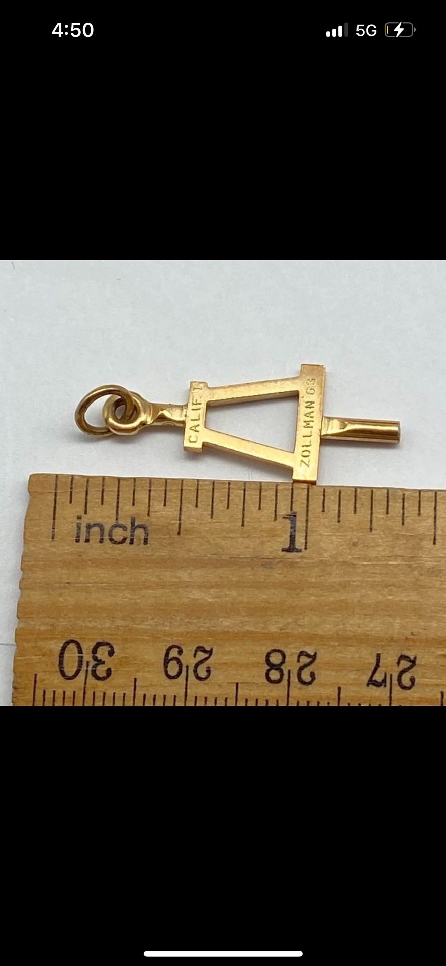 10k GOLD vintage engraved pendant