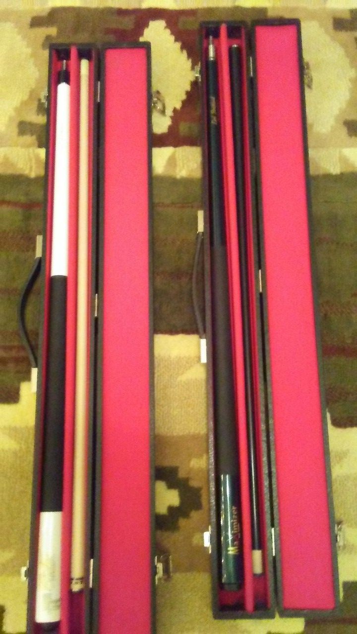 Earl Strickland S.S.T Warp Resistant & Maximizer Pool Sticks with Case