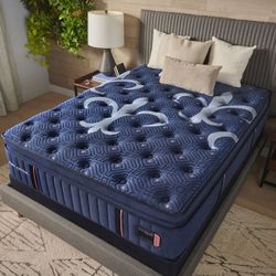 Queen mattress 60% off/ Stearns and Foster/ Colchòn queen 