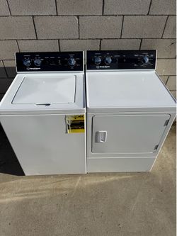 Speed Queen Washer & Gas Dryer Set
