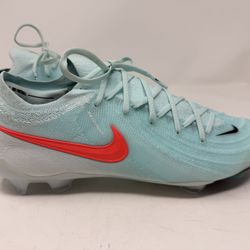Nike Men’s size 10 Phantom GX II Elite FG Soccer Cleats | Mad Energy Pack