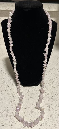 Kunzite Natural Chipped Stone Necklace