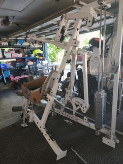 HOIST H2200 EXERCISE MACHINE