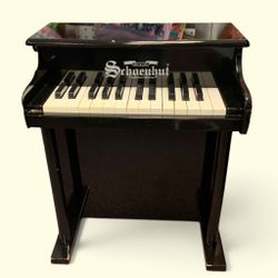 Schoenhut Black Mini Piano