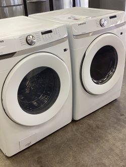 Front load washer and electric dryer set