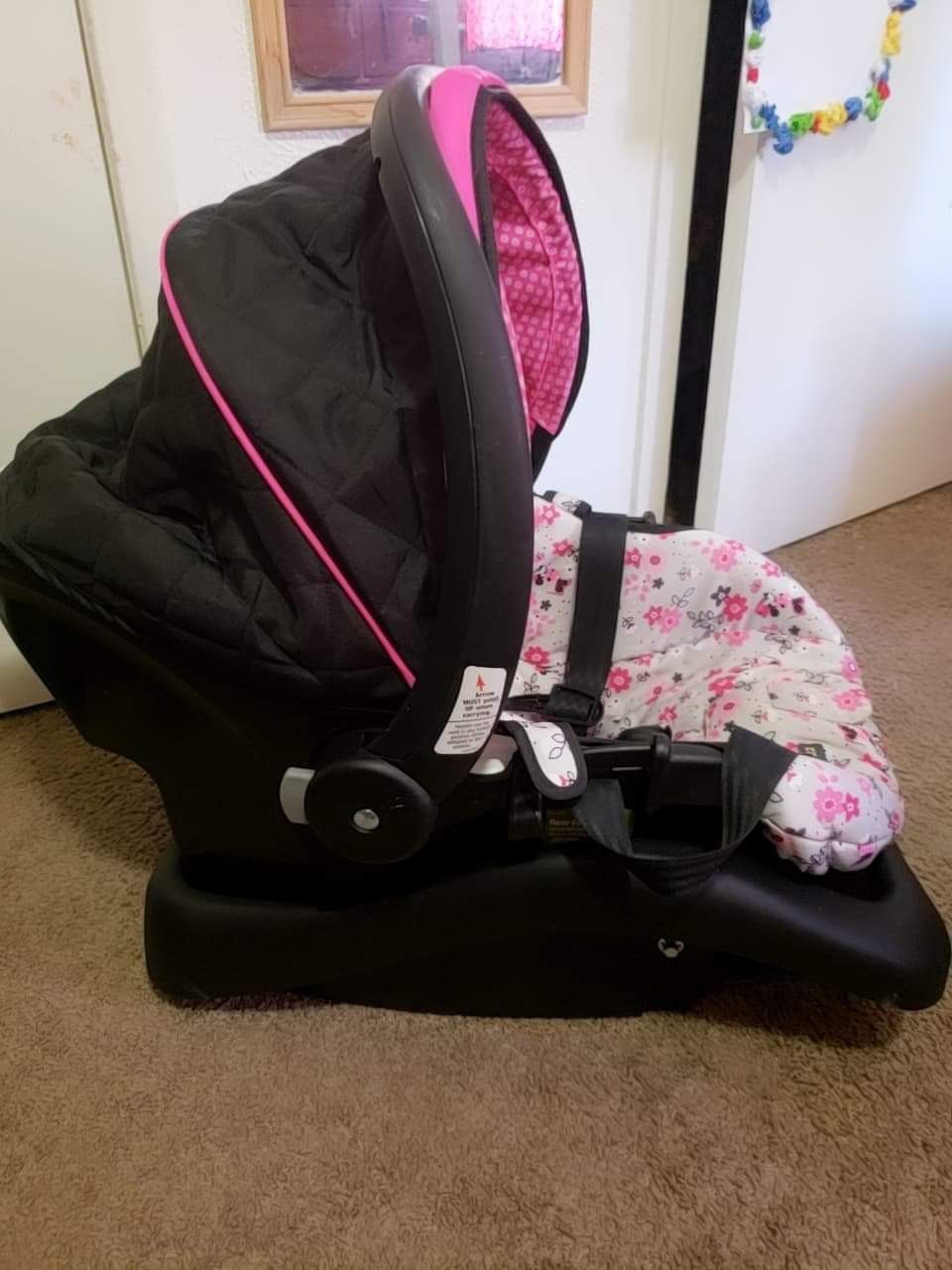 Set stroller and carrier seat together or separately
