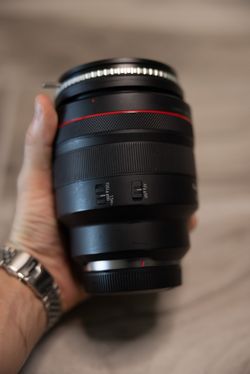 Canon RF 85mm f1.2 (+ NiSi VND + GlimmerGlass)