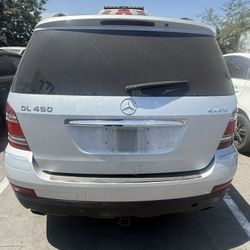 2008 Mercedes GL450 Trunk Lift $700
