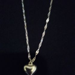 925 Silver Chain With Nice Heart Pendant 