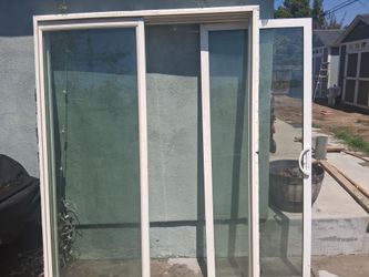 Sliding door