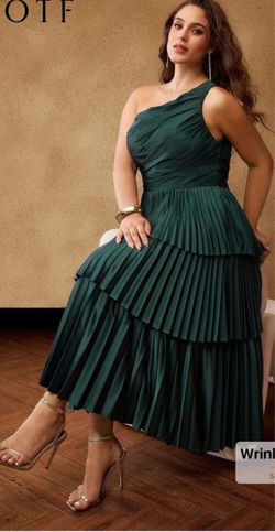 New green dress