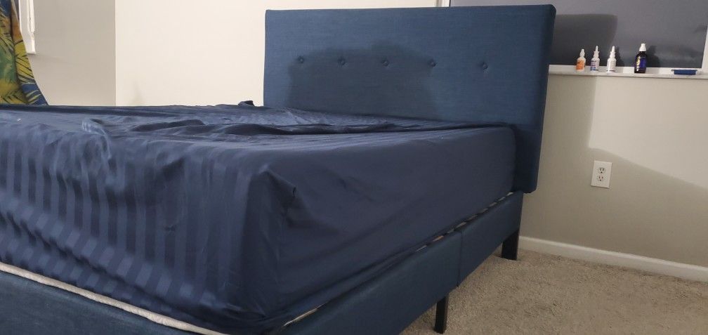 Bed frame - queen size