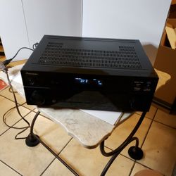 Pioneer Model VSX-520-k HDMI Home Theater Audio / Video Receiver