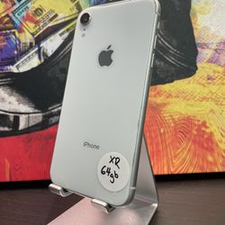 Apple iPhone XR 64GB Unlocked Desbloqueado