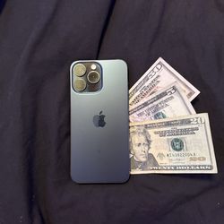 iPhone 15 Pro Max Unlocked