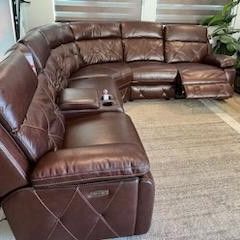 New 6-piece Sectional  Sofa With Three Power Recliners