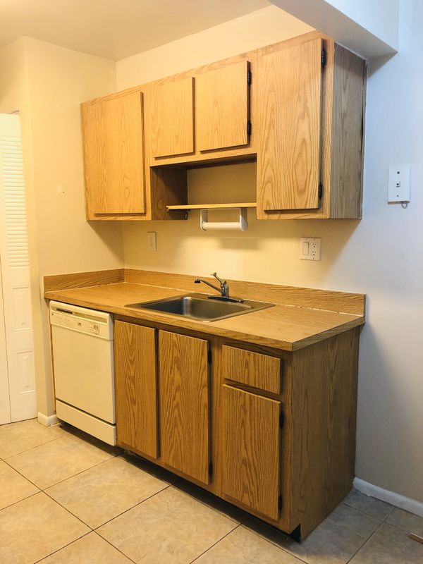 Kitchen Cabinets for Sale in Fort Lauderdale, FL - OfferUp